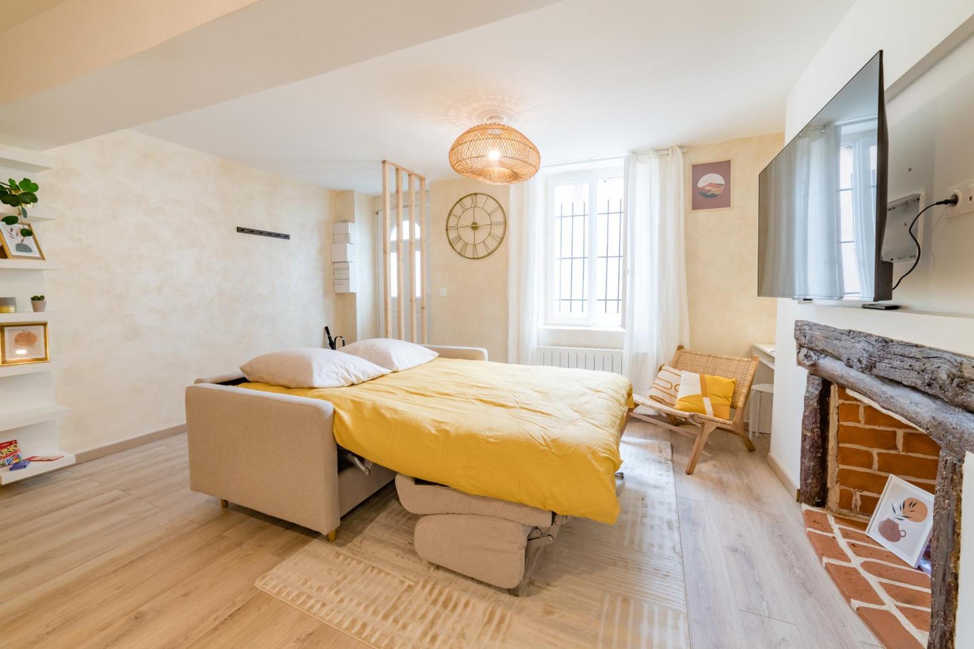 Sollys Apartment Auxerre Exterior foto